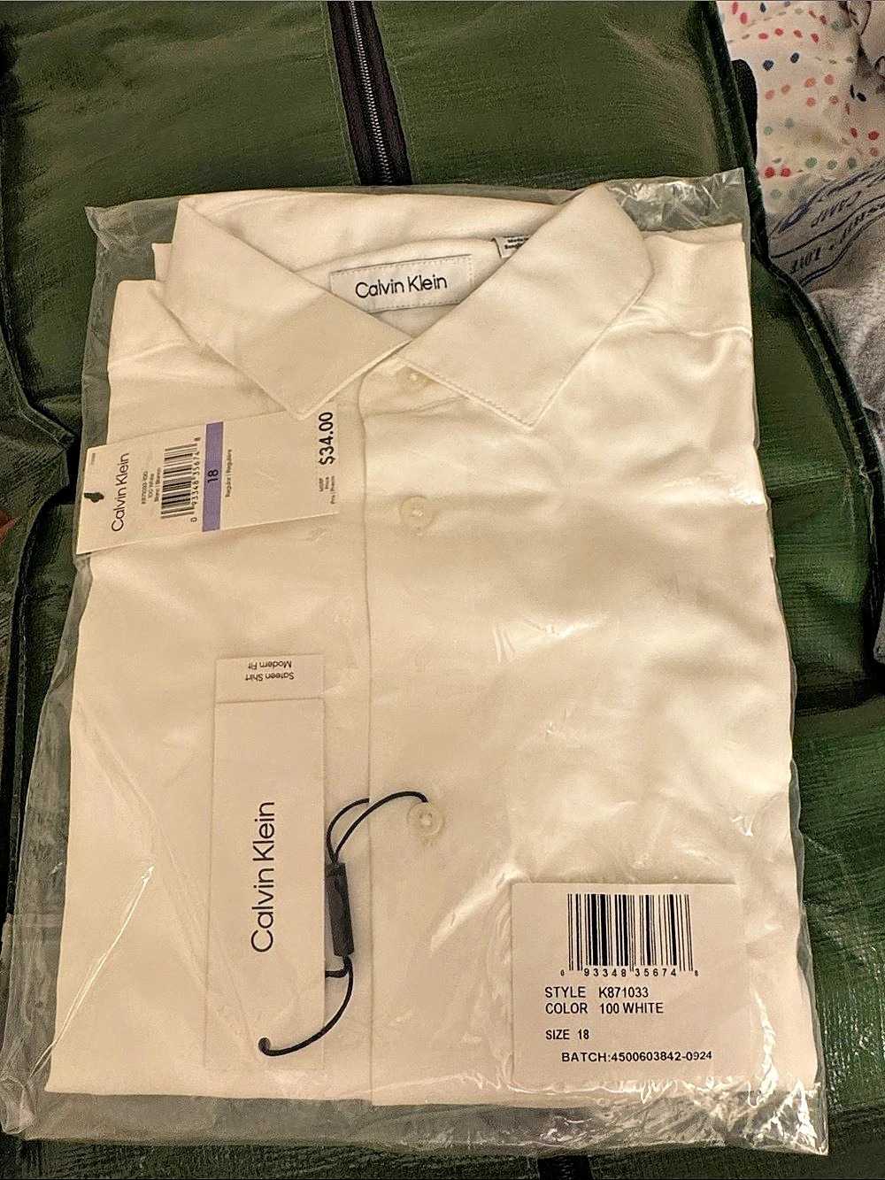 Calvin Klein K871033 Boy’s White Dress Shirt Size 18 NWT